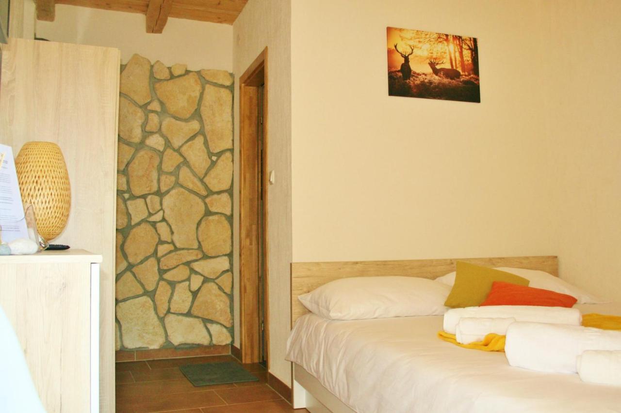 Vrh  Boutique B&B Agroturizam Sv. Juraj מראה חיצוני תמונה