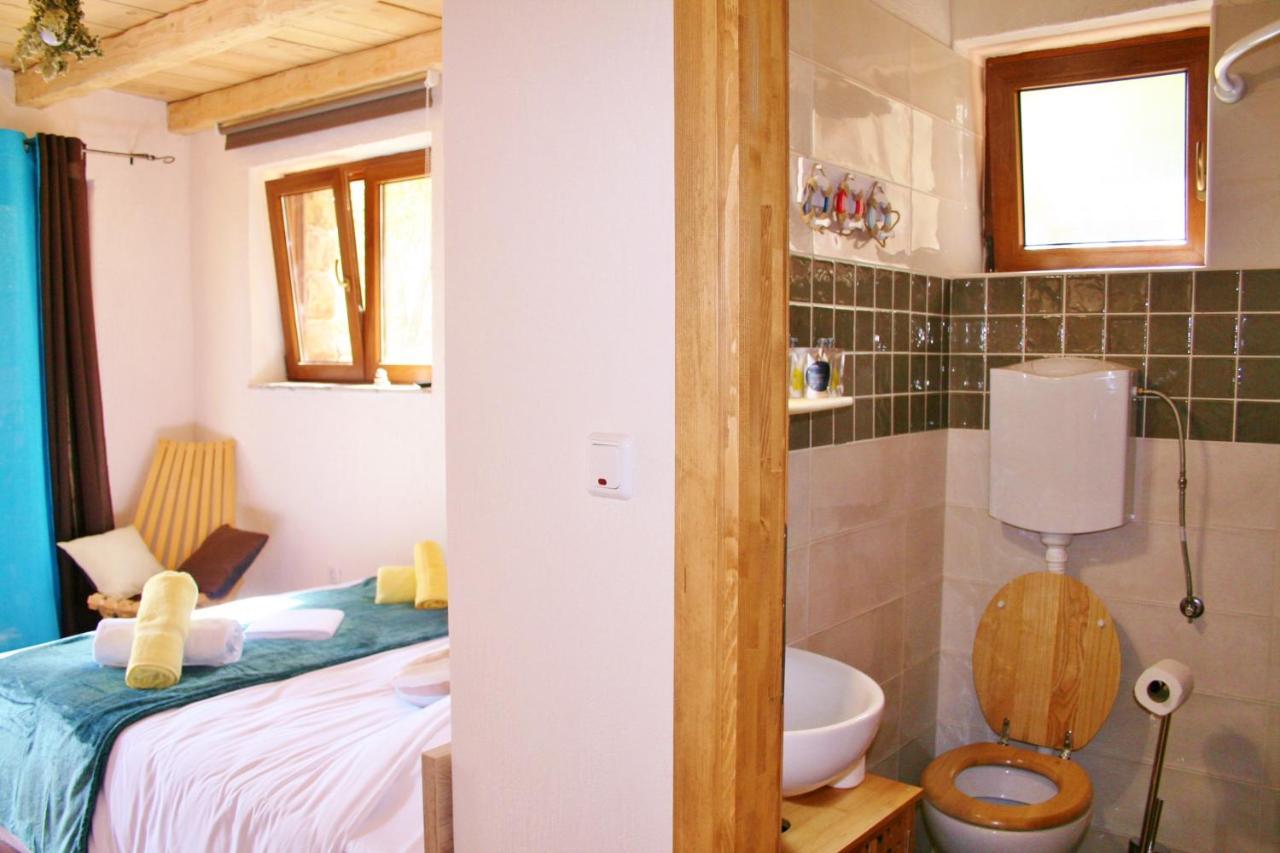 Vrh  Boutique B&B Agroturizam Sv. Juraj מראה חיצוני תמונה