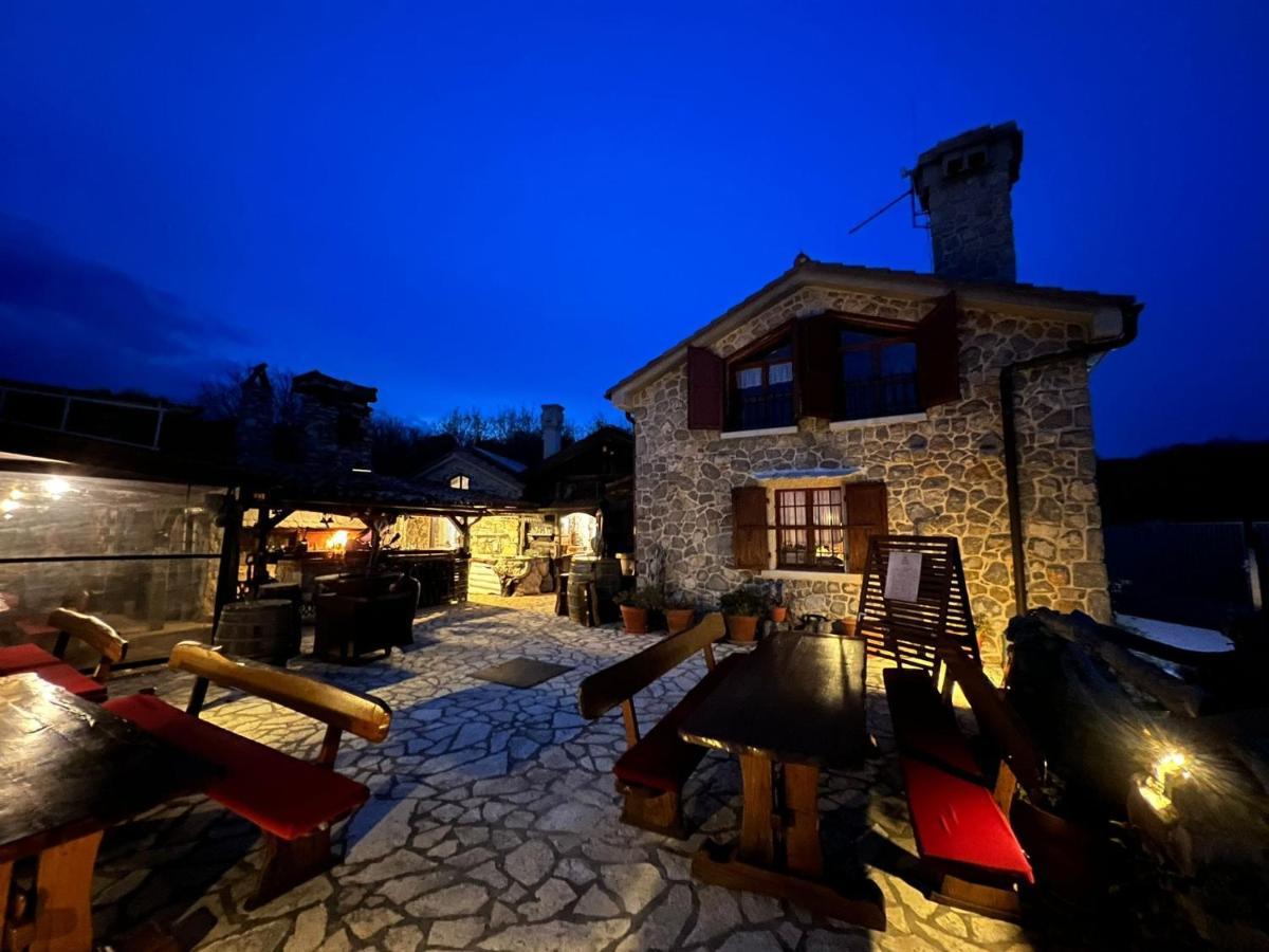 Vrh  Boutique B&B Agroturizam Sv. Juraj מראה חיצוני תמונה